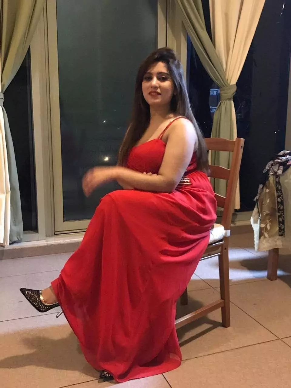 Escort Service in Isanpur